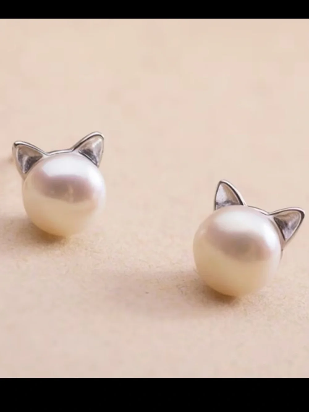 Pearl NIP Cat Ear Stud Earrings - White & Silver